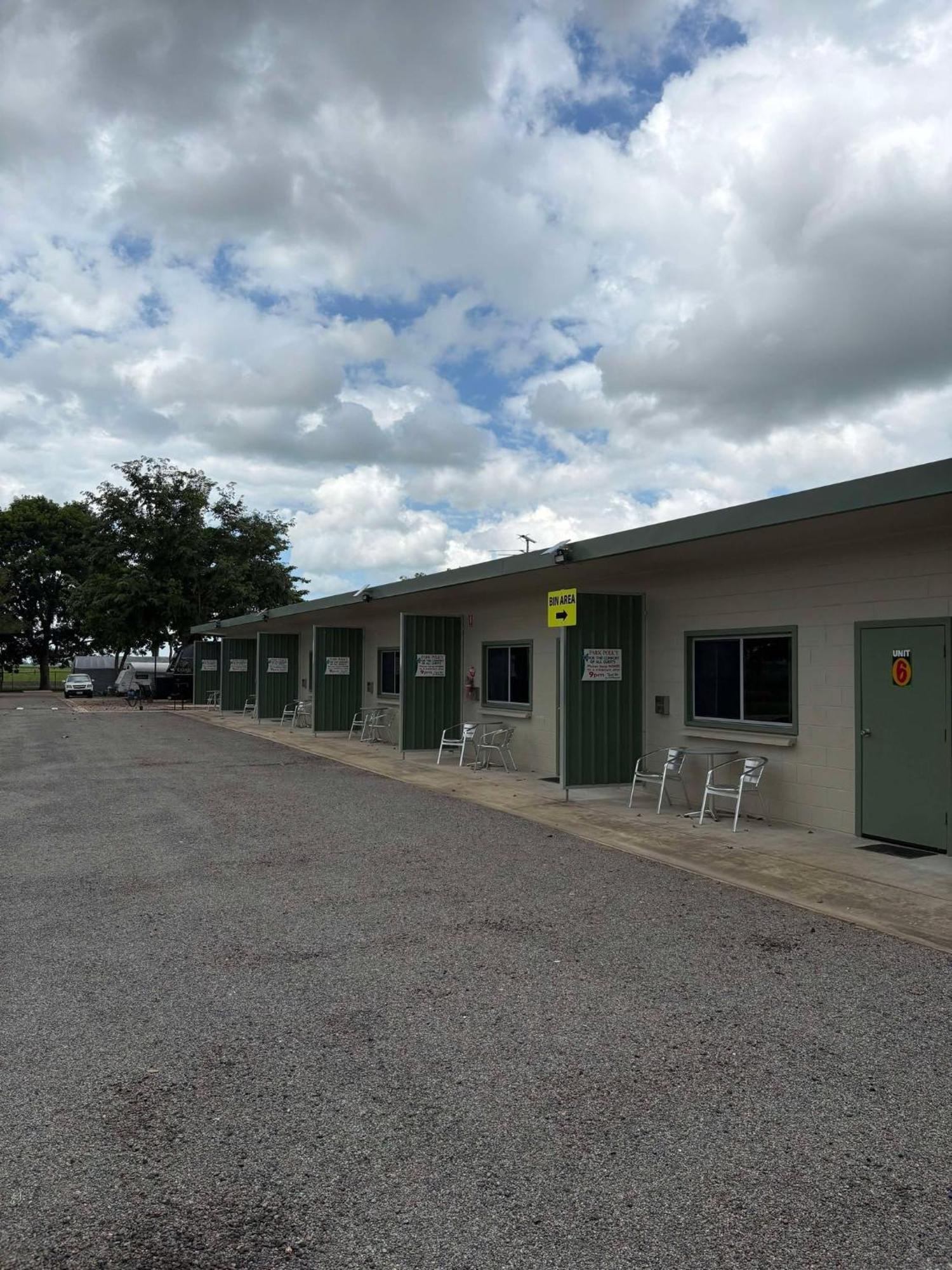 Hotel Ingham Tourist Park Exterior foto